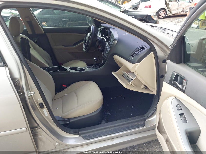 2014 KIA OPTIMA auction photo 5