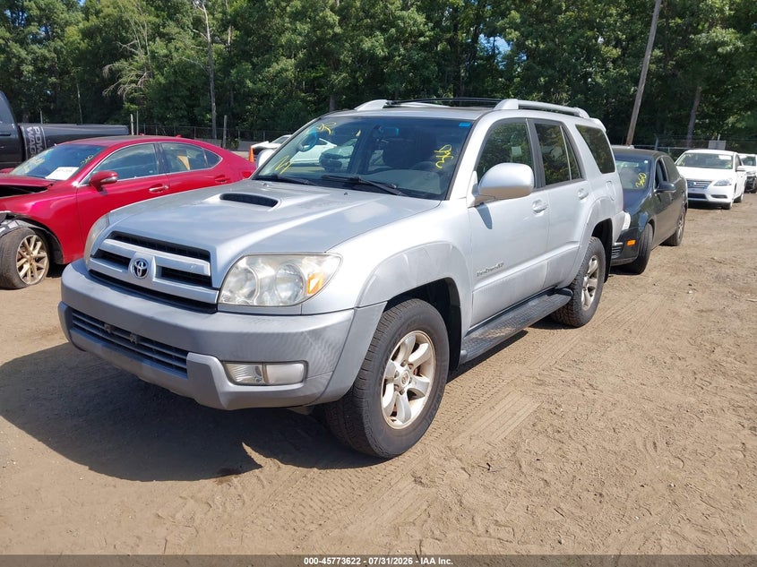 2003 Toyota 4Runner, Normal Wear & Tear, IAAI, VIN JTEBU14R930011381 — photo 2
