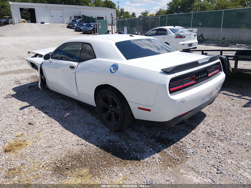 2017 DODGE CHALLENGER auction photo 3