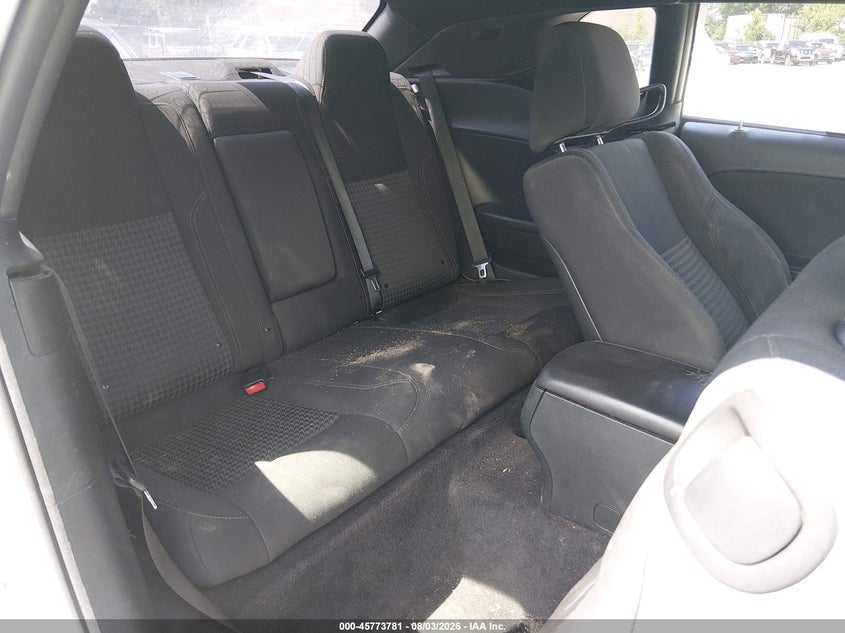 2017 DODGE CHALLENGER auction photo 8