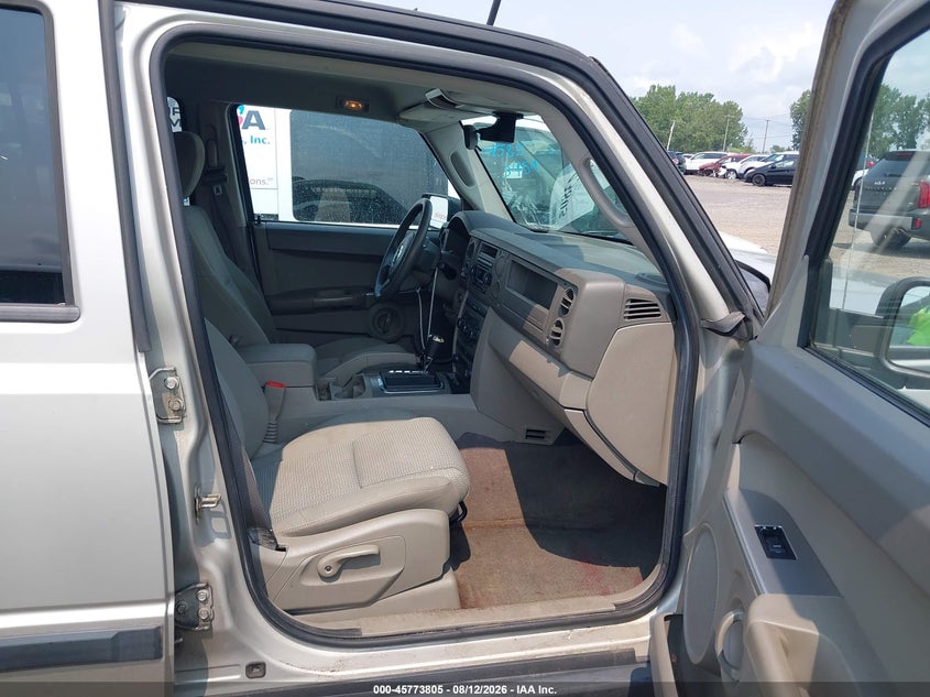 2007 JEEP COMMANDER auction photo 5