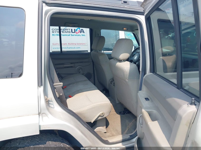 2007 JEEP COMMANDER auction photo 8