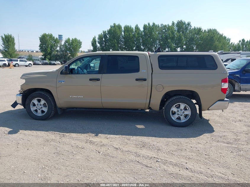 TOYOTA TUNDRA - zdjęcie 15
