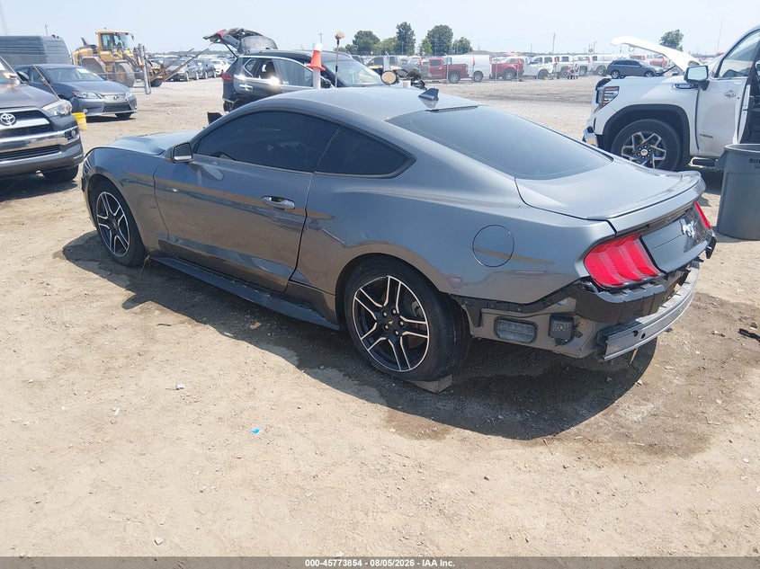FORD MUSTANG - zdjęcie 3
