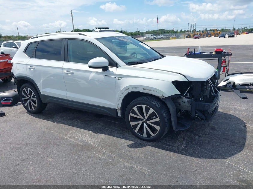 2022 VOLKSWAGEN TAOS auction photo 1