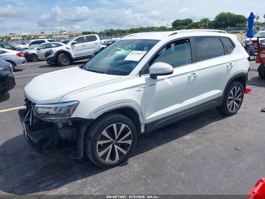 2022 VOLKSWAGEN TAOS auction photo 2