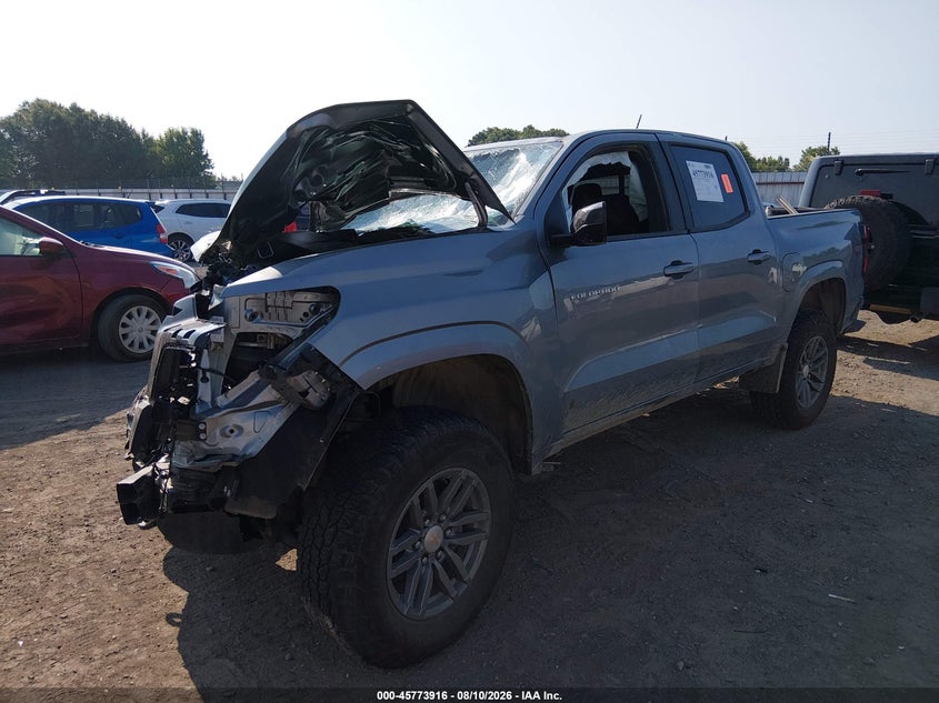 2024 CHEVROLET COLORADO auction photo 2