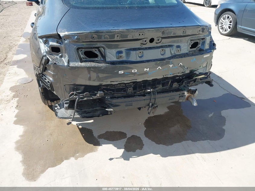 2026 HYUNDAI SONATA HYBRID auction photo 6