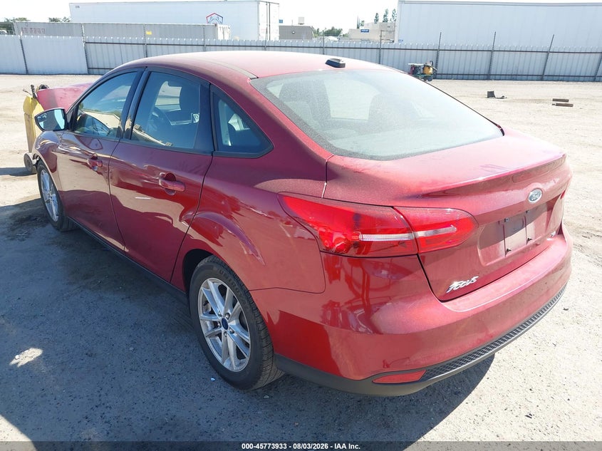Vin: 1fadp3f22fl222236, lot: 46272713, ford focus se 20153