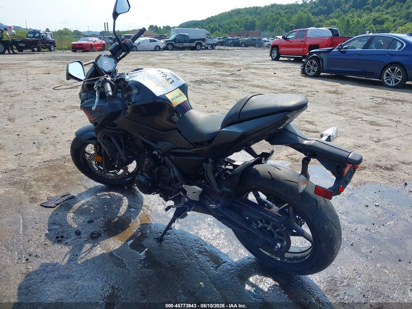 2020 KAWASAKI ER SPORT_BIKE 2
