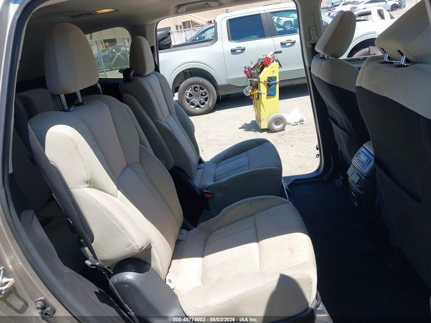 2020 SUBARU ASCENT auction photo 8