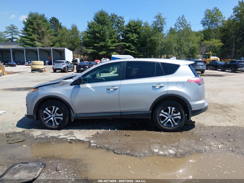 TOYOTA RAV4 - zdjęcie 15