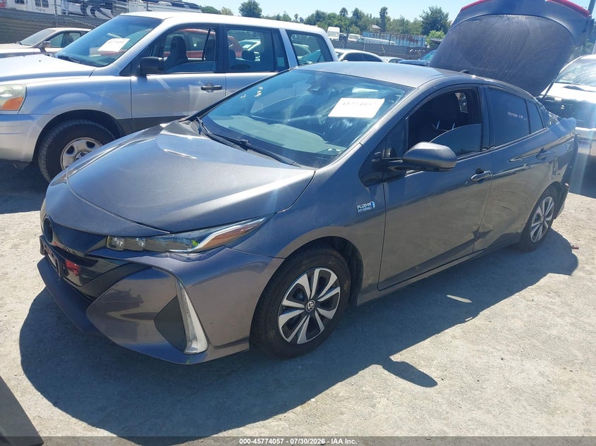 2018 TOYOTA PRIUS PRIME auction photo 2