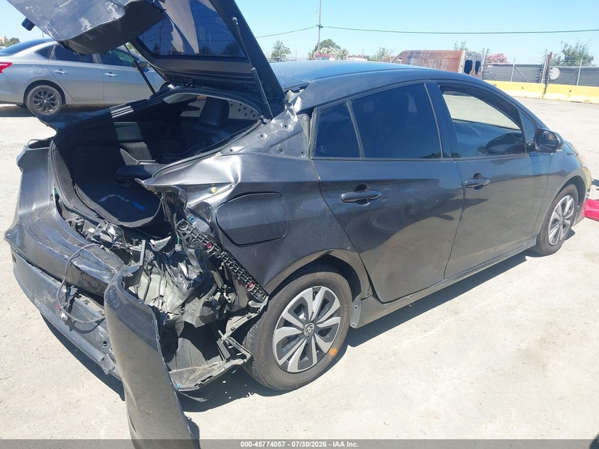 2018 TOYOTA PRIUS PRIME auction photo 4