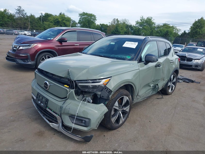 2021 VOLVO XC40 RECHARGE PURE ELECTRIC auction photo 2
