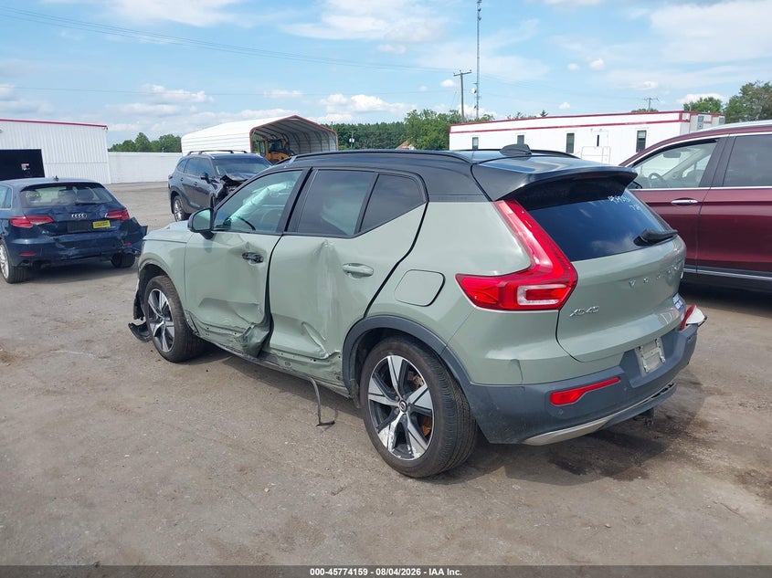 2021 VOLVO XC40 RECHARGE PURE ELECTRIC auction photo 3