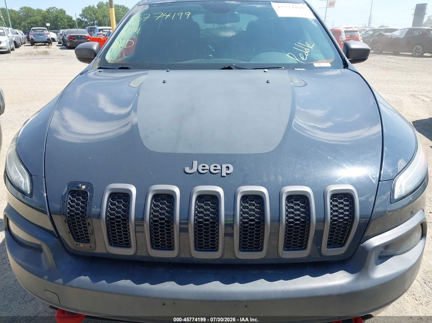 2016 JEEP CHEROKEE auction photo 6