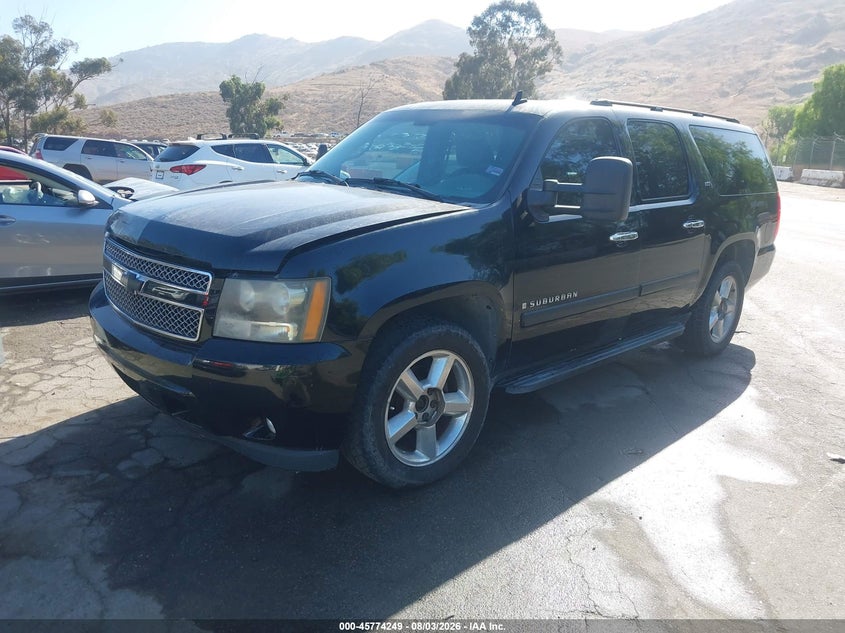 2008 CHEVROLET SUBURBAN 1500 auction photo 2