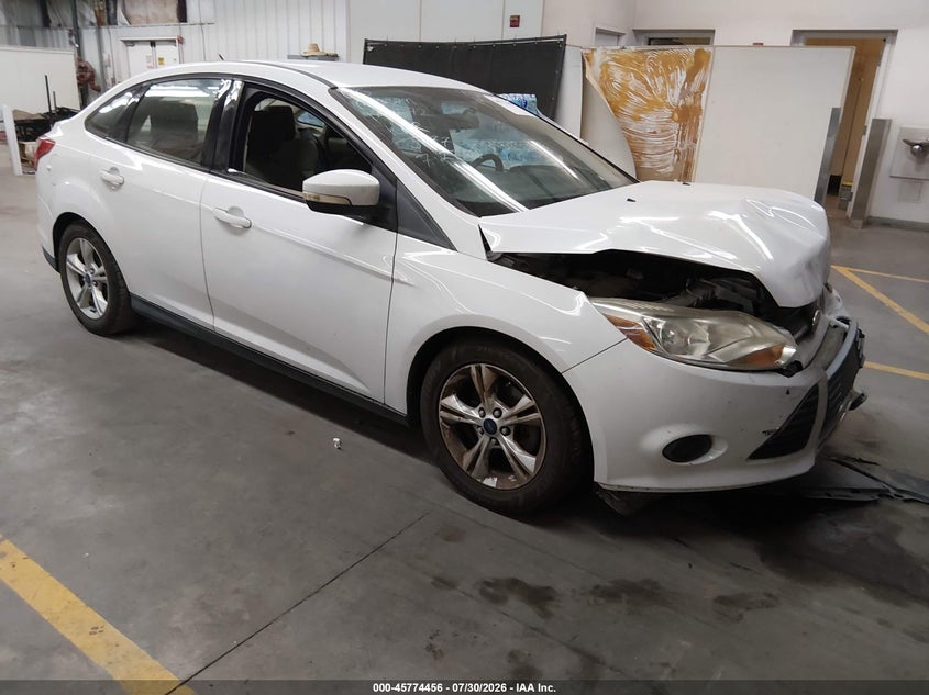 Vin: 1fadp3f26el333791, lot: 46273236, ford focus se 2014 img_1