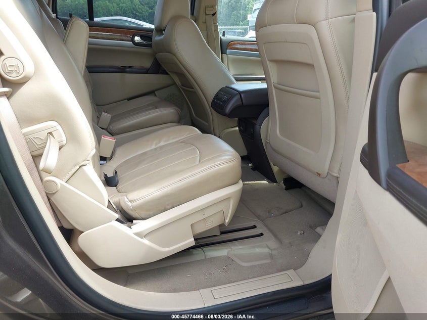 2012 BUICK ENCLAVE auction photo 8
