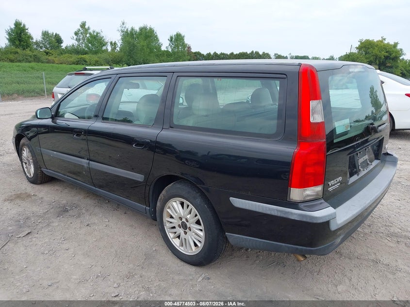 2004 VOLVO V70 auction photo 3