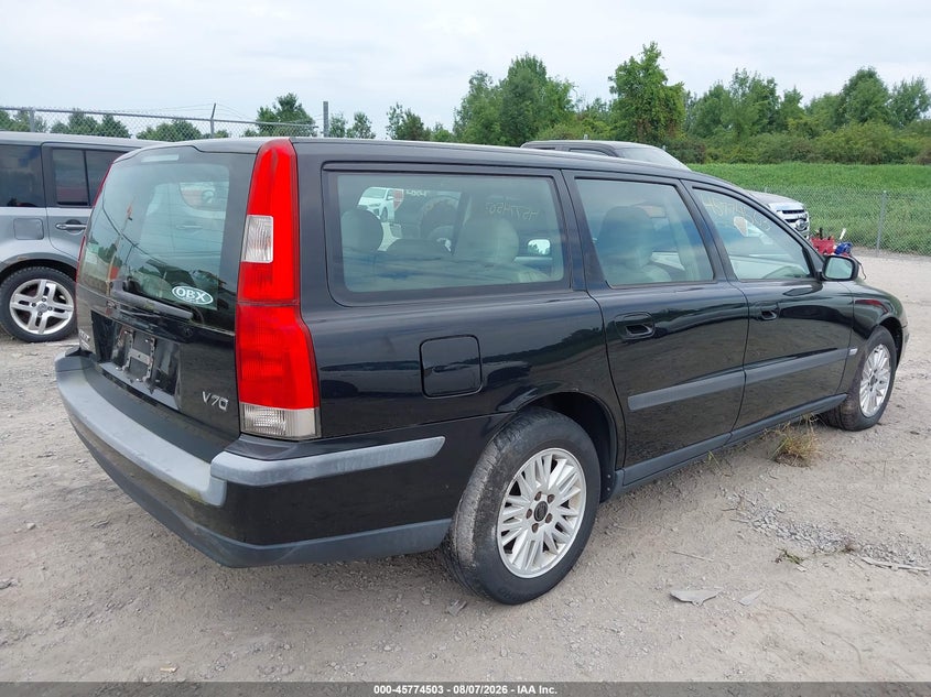 2004 VOLVO V70 auction photo 4