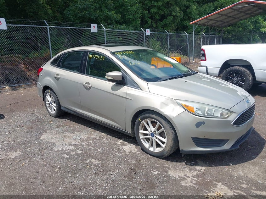 Vin: 1fadp3f27fl317049, lot: 46273305, ford focus se 2015 img_1