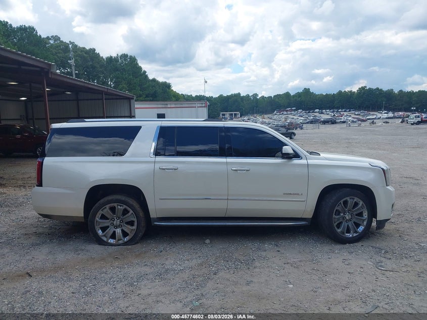 GMC YUKON XL 1500 - zdjęcie 13