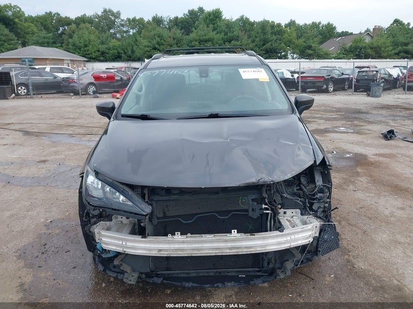 CHRYSLER PACIFICA - zdjęcie 13