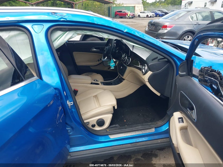2016 MERCEDES-BENZ GLA 250 auction photo 5