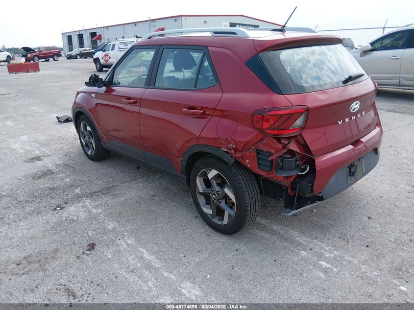 2024 HYUNDAI VENUE auction photo 3
