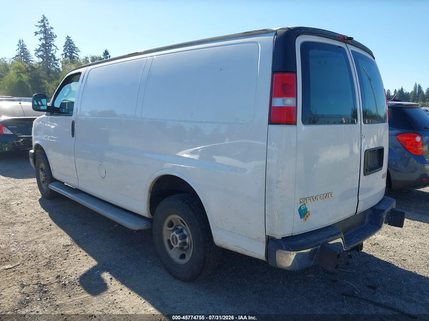 2017 GMC SAVANA 2500 auction photo 3