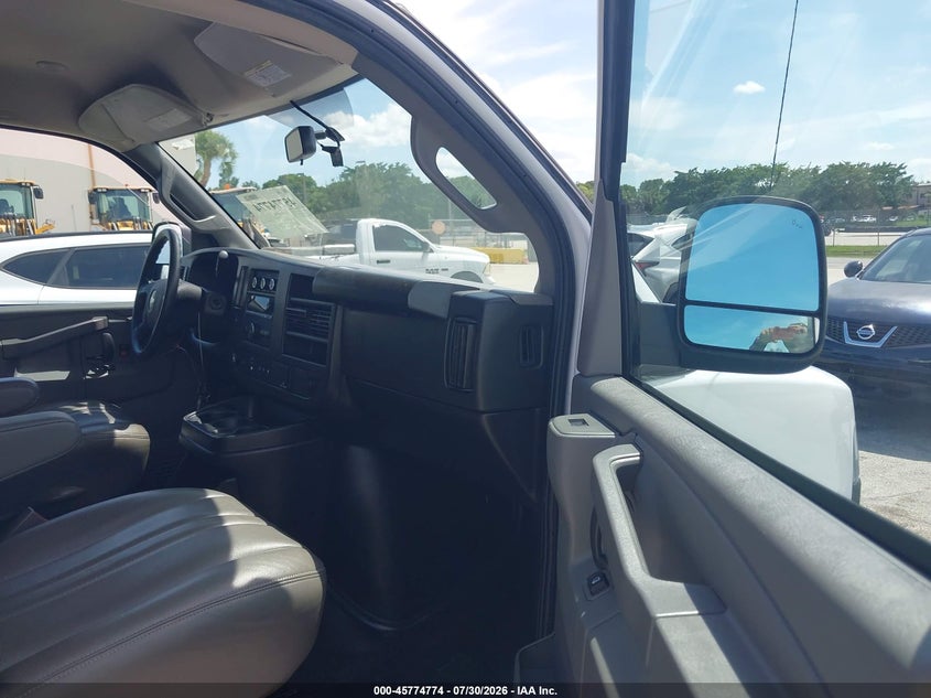 2022 CHEVROLET EXPRESS CARGO auction photo 5