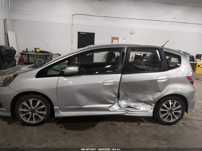 HONDA FIT 2012 VIN JHMGE8H59CS005090
