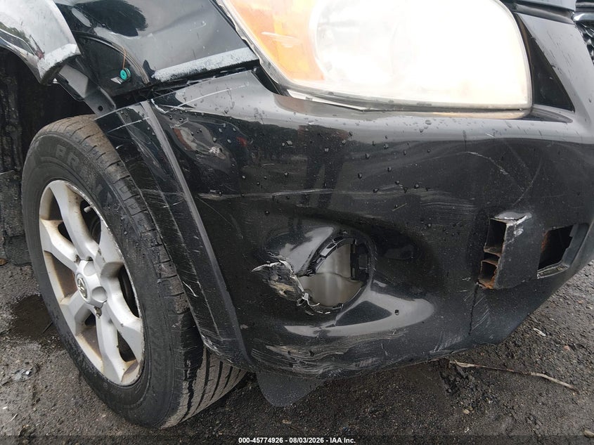 2012 TOYOTA RAV4 auction photo 6