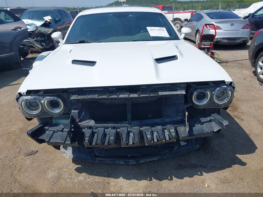 DODGE CHALLENGER - zdjęcie 13