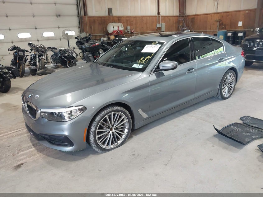 2019 BMW 5 SERIES auction photo 2