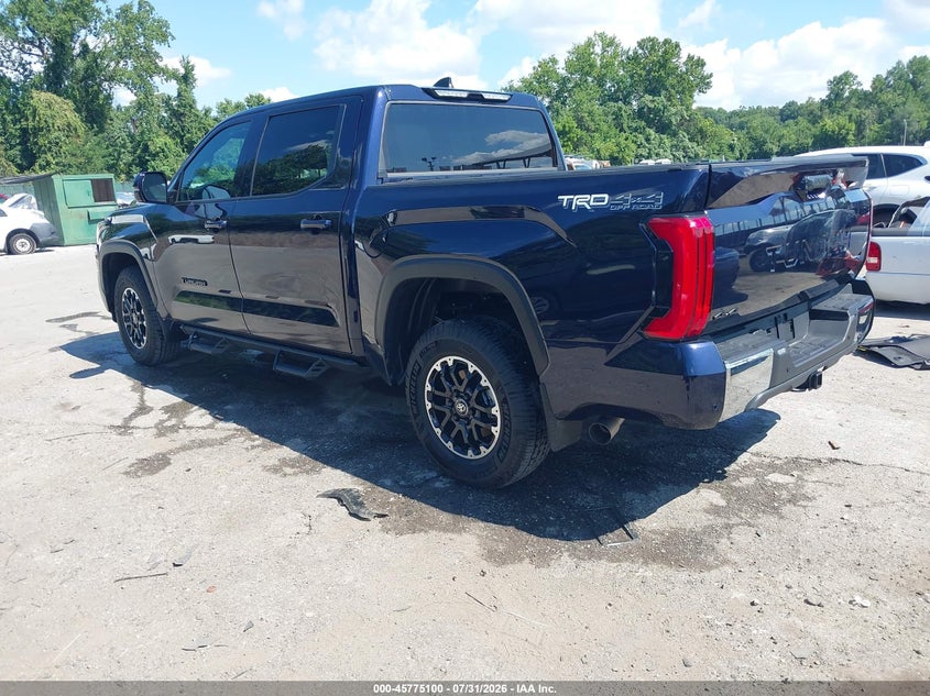 TOYOTA TUNDRA - zdjęcie 3