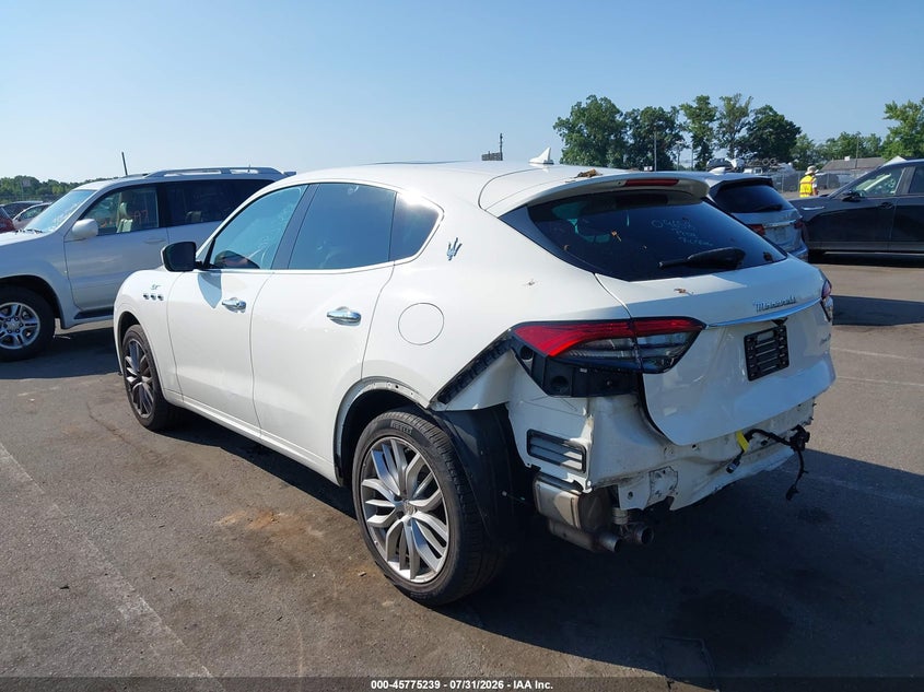MASERATI LEVANTE - zdjęcie 3