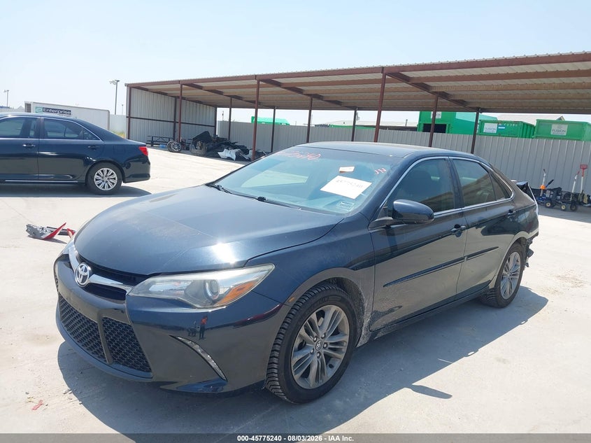 2017 TOYOTA CAMRY auction photo 2