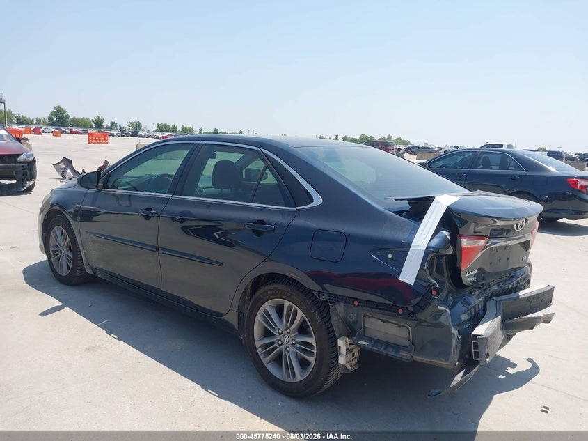 2017 TOYOTA CAMRY auction photo 3