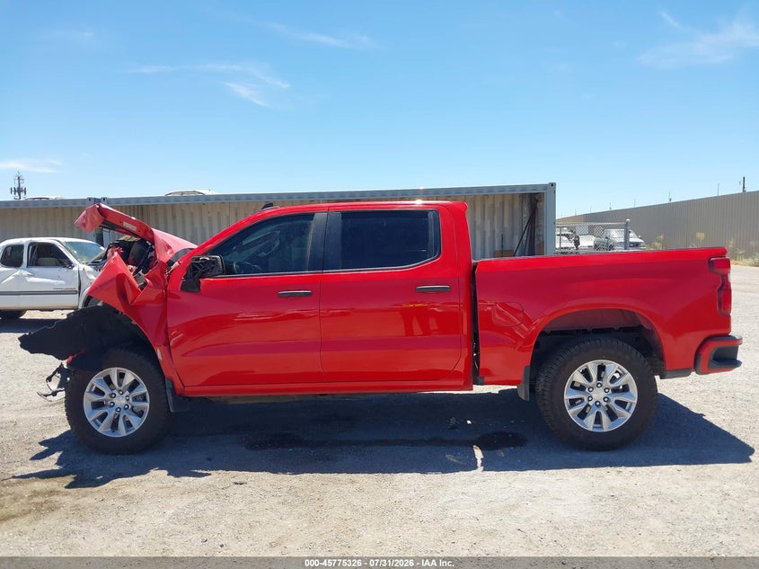 2022 CHEVROLET SILVERADO 1500 2WD SHORT BED CUSTOM · Фото 15