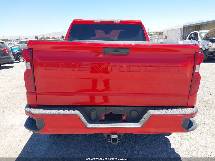 2022 CHEVROLET SILVERADO 1500 2WD SHORT BED CUSTOM · Фото 17
