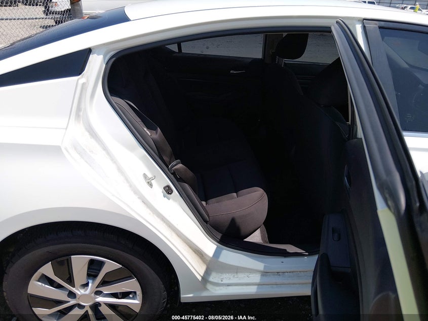 2021 NISSAN ALTIMA auction photo 8
