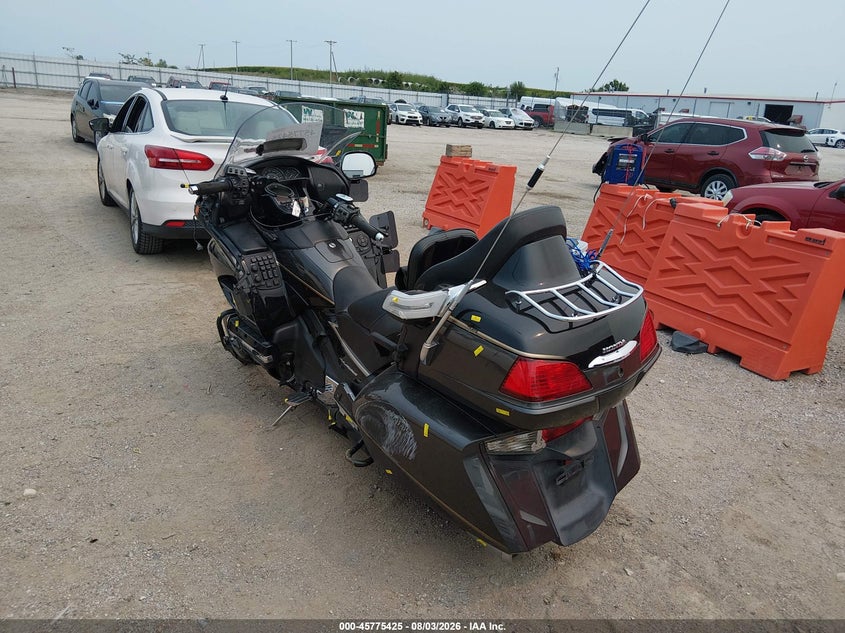 2016 HONDA GL1800 auction photo 3