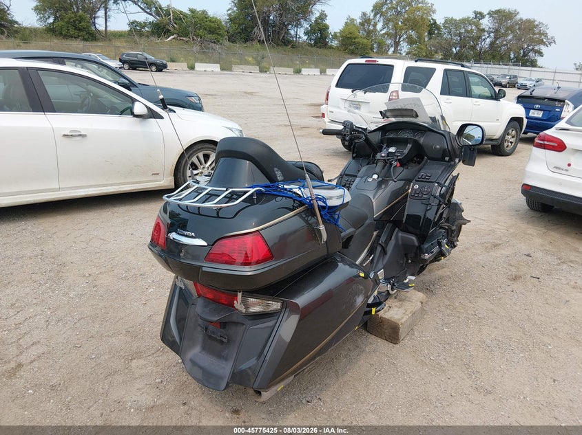 2016 HONDA GL1800 auction photo 4