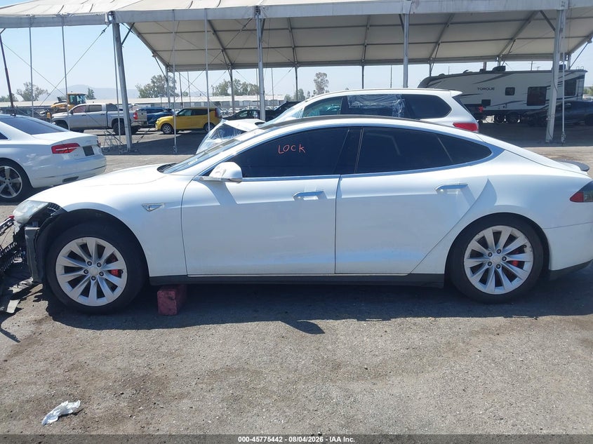 2014 TESLA MODEL S P85 · Фото 14