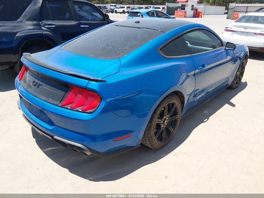 FORD MUSTANG - zdjęcie 4