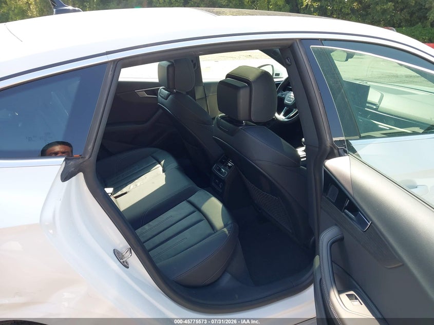 2024 AUDI A5 SPORTBACK auction photo 8