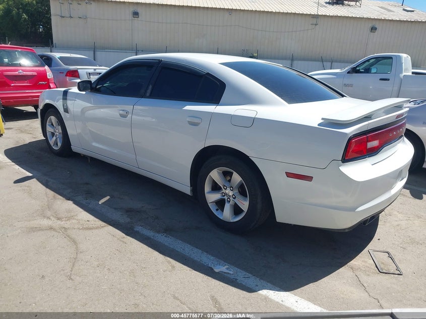 Vin: 2b3cl3cg3bh548282, lot: 46274357, dodge charger 20113